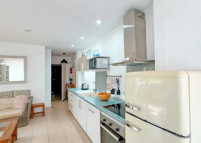 Bahamas * Нерха