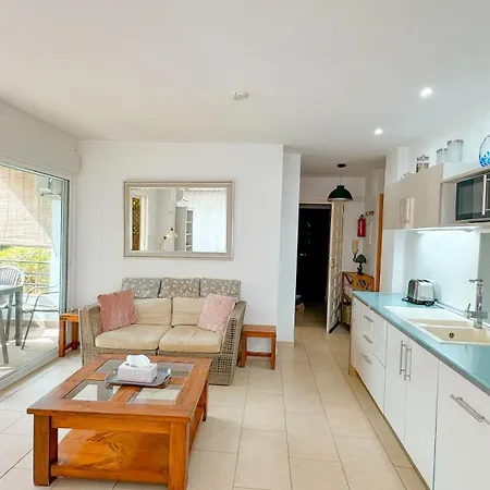 Bahamas Apartman