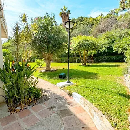 Bahamas Apartman